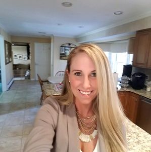 Meet your Posher, Kristyn